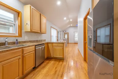 Entry Way - 3548 S Artesian Ave, Chicago, IL 60632 photo 2 of 4