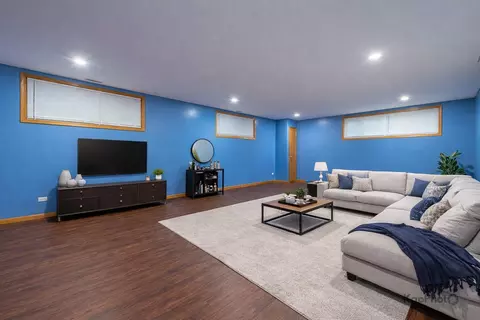 Living - 3548 S Artesian Ave, Chicago, IL 60632 photo 13 of 14