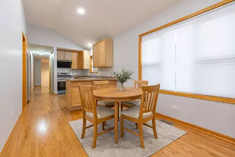 Dining - 3548 S Artesian Ave, Chicago, IL 60632 photo 1 of 2
