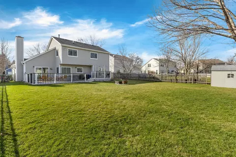 Exterior - 1475 Misthaven Ln, Elgin, IL 60123 photo 10 of 10
