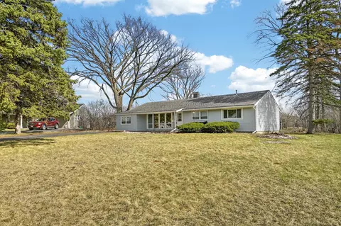 17829 Baker Ct, Country Club Hills, IL 60478