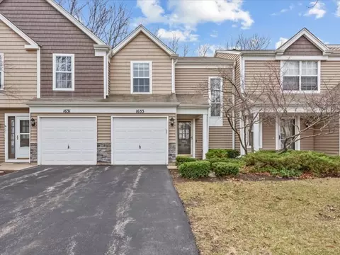 1633 Pebble Beach Cir, Elgin, IL 60123