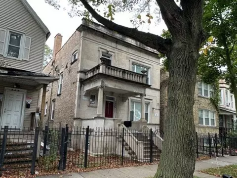 822 N Leclaire Ave, Chicago, IL 60651