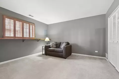 Living - 77 Lee Ct, Winfield, IL 60190 photo 2 of 2