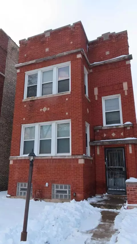7550 S Calumet Ave, Chicago, IL 60619