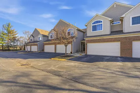 Exterior - 17656 S Gilbert Dr, Lockport, IL 60441 photo 3 of 10
