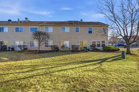 Exterior - 17656 S Gilbert Dr, Lockport, IL 60441 photo 9 of 10