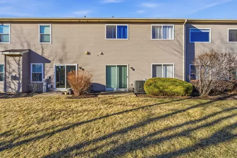 Exterior - 17656 S Gilbert Dr, Lockport, IL 60441 photo 6 of 10
