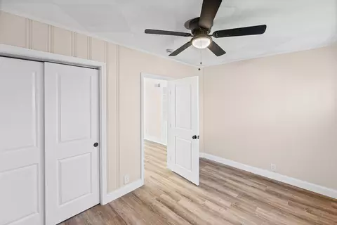 Bedroom - 418 Cedar St, Centralia, IL 62801 photo 2 of 4