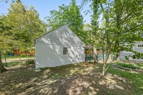 Exterior - 418 Cedar St, Centralia, IL 62801 photo 4 of 7