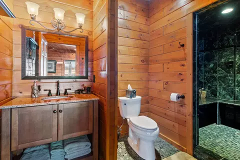 Bath - 17700 Streit Rd, Harvard, IL 60033 photo 6 of 8