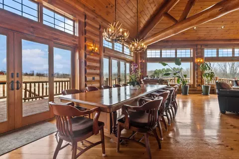 Dining - 17700 Streit Rd, Harvard, IL 60033 photo 1 of 3