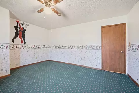 Bedroom - 2594 E 1069th Rd, Ottawa, IL 61350 photo 9 of 9
