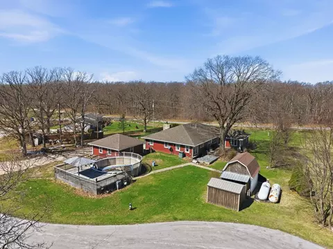 View/Area - 2594 E 1069th Rd, Ottawa, IL 61350 photo 1 of 4