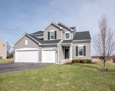 3545 Ayres Dr, Aurora, IL 60506