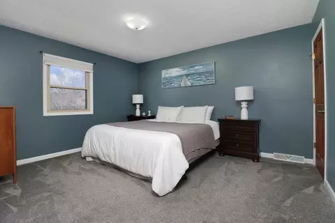 Bedroom - 1305 Nicki Dr, Bloomington, IL 61704 photo 1 of 5