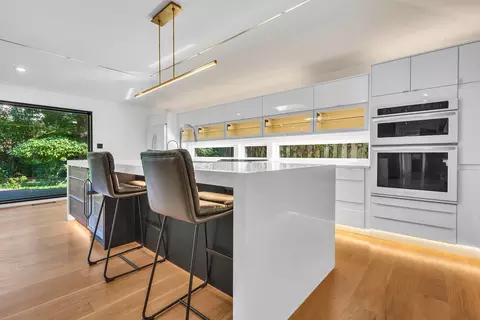Kitchen - 623 Echo Ln, Glenview, IL 60025 photo 1 of 5