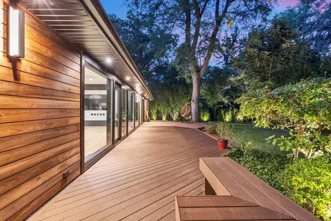 Exterior - 623 Echo Ln, Glenview, IL 60025 photo 12 of 15