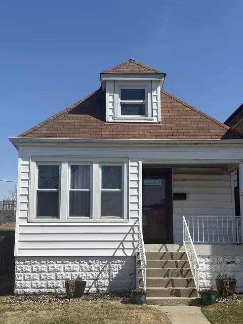 2653 N 73rd Ave, Elmwood Park, IL 60707