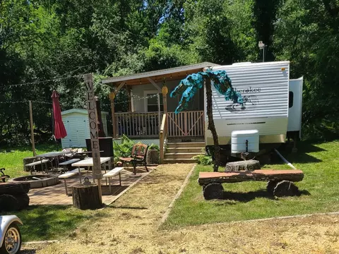 17163 Woodhaven, Sublette, IL 61367