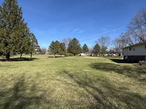 1787 Suzy St, Lake Holiday, IL 60548