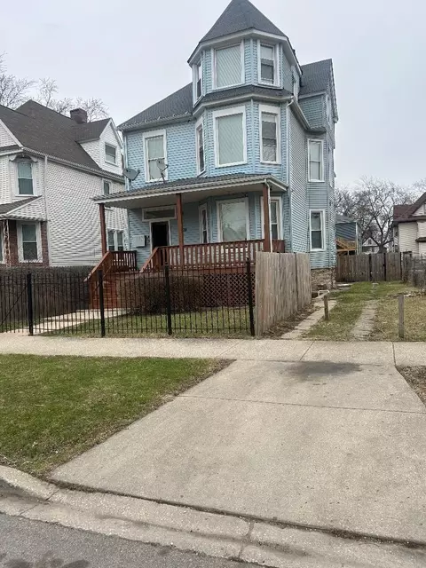329 N Lorel Ave, Chicago, IL 60644