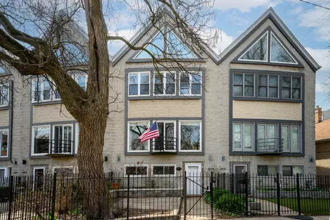 1874 N Oakley Ave, Chicago, IL 60647