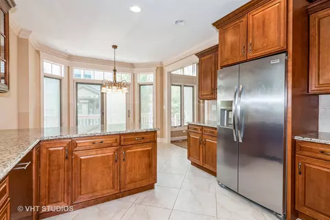 Kitchen - 1803 Rizzi Ln, Bartlett, IL 60103 photo 3 of 3