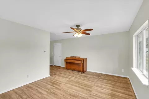 Living - 2705 Willowpark Dr, Champaign, IL 61821 photo 1 of 2