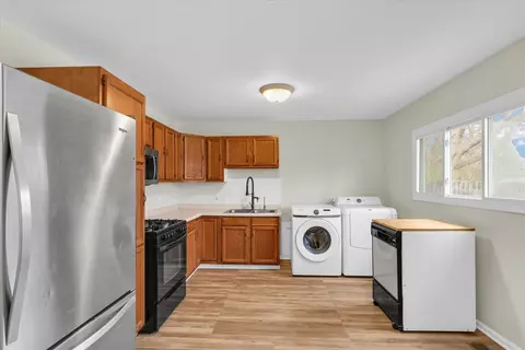 Other - 2705 Willowpark Dr, Champaign, IL 61821 photo 2 of 5