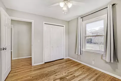 Bedroom - 3 Sunset Ln, Algonquin, IL 60102 photo 4 of 4