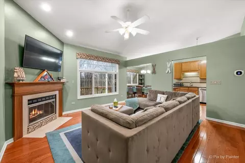 Living - 23138 Judith Ct, Plainfield, IL 60586 photo 2 of 2