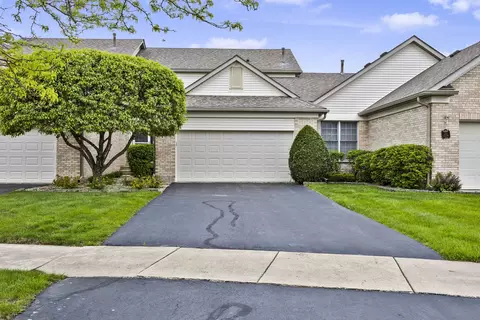 7815 Bristol Park Dr, Tinley Park, IL 60477