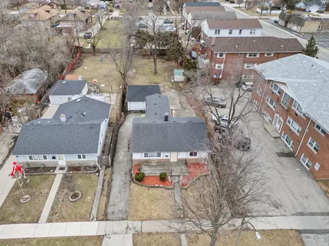 View/Area - 7911 45th St, Lyons, IL 60534 photo 2 of 3