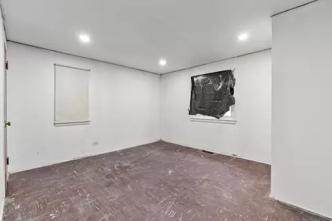 Bedroom - 7911 45th St, Lyons, IL 60534 photo 1 of 2