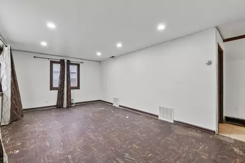 Living - 7911 45th St, Lyons, IL 60534 photo 1 of 3