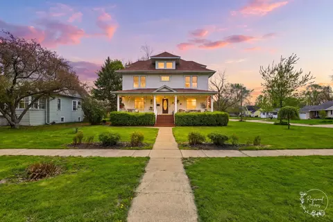 325 W Chippewa St, Dwight, IL 60420