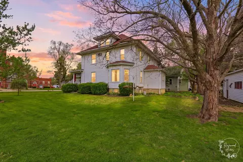 Exterior - 325 W Chippewa St, Dwight, IL 60420 photo 3 of 5