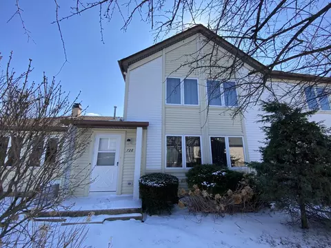 728 Inverrary Ln, Deerfield, IL 60015