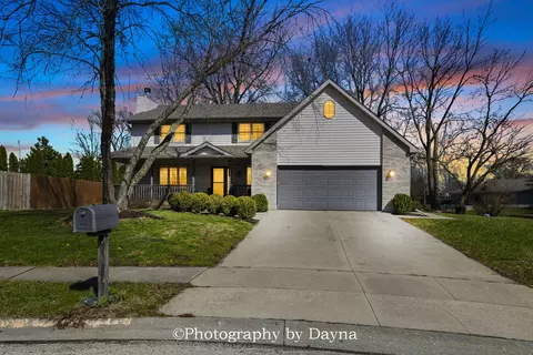 766 Calais Ct, Bourbonnais, IL 60914