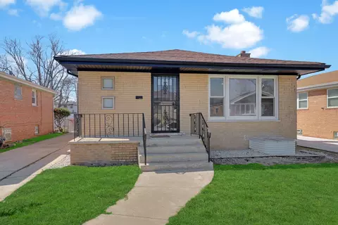 12750 S Aberdeen St, Calumet Park, IL 60827