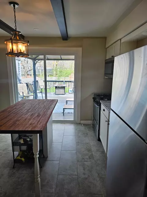 Kitchen - 205 Cornwall Dr, Crete, IL 60417 photo 3 of 3
