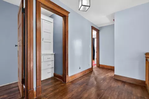 Entry Way - 206 W Delaware St, Dwight, IL 60420 photo 4 of 6
