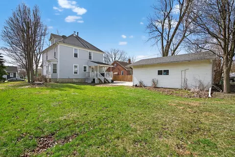Exterior - 206 W Delaware St, Dwight, IL 60420 photo 6 of 6