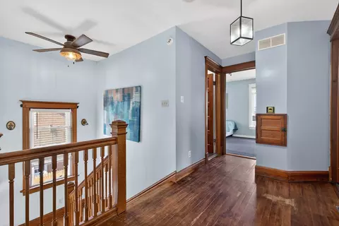 Entry Way - 206 W Delaware St, Dwight, IL 60420 photo 6 of 6