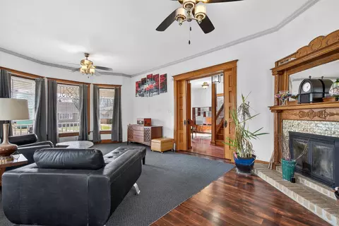 Living - 206 W Delaware St, Dwight, IL 60420 photo 4 of 4