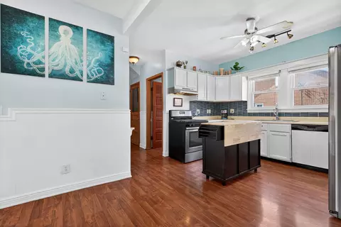 Kitchen - 206 W Delaware St, Dwight, IL 60420 photo 3 of 6