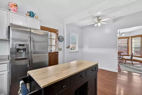 Kitchen - 206 W Delaware St, Dwight, IL 60420 photo 2 of 6
