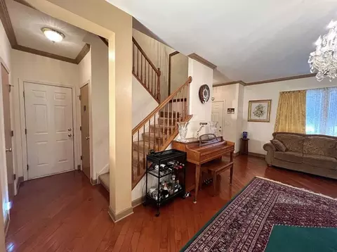 Entry Way - 752 S Parkside Dr, Round Lake, IL 60073 photo 1 of 6