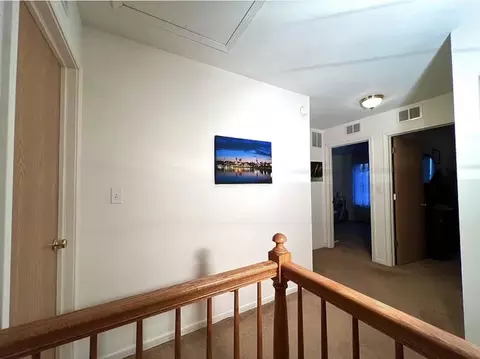 Entry Way - 752 S Parkside Dr, Round Lake, IL 60073 photo 5 of 6
